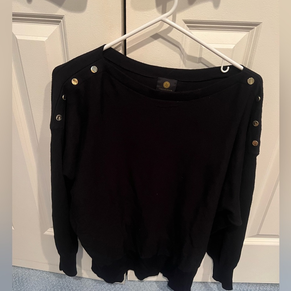 JM Collection XXL EUC Black Sweater with Gold embellishment  on arm
